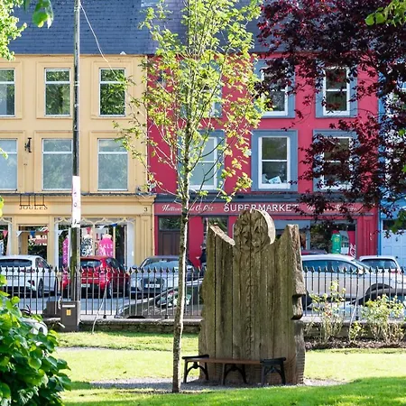 Bridge Street Townhouse 3*