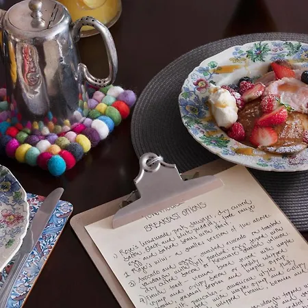 Oda ve Kahvaltı Bridge Street Townhouse Kenmare