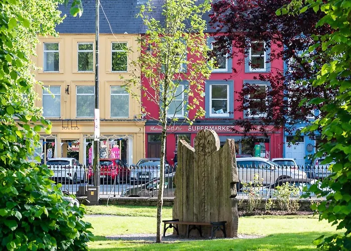 Bridge Street Townhouse 3*